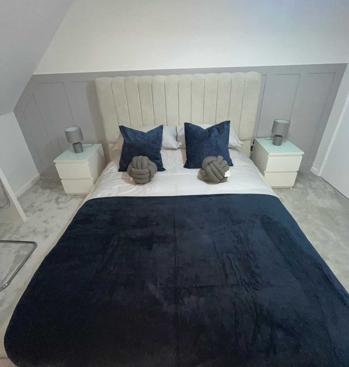 ASHBURN BED FRAME