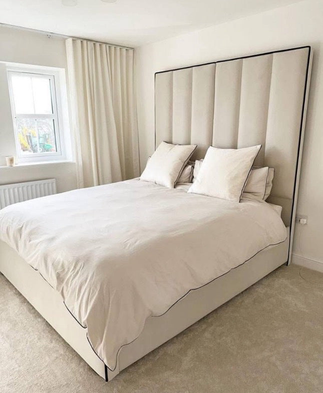 CAMBRIDGE PIPING BED FRAME