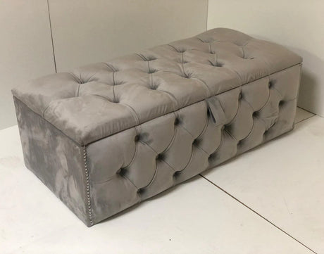 Blanket Boxes/Footstools