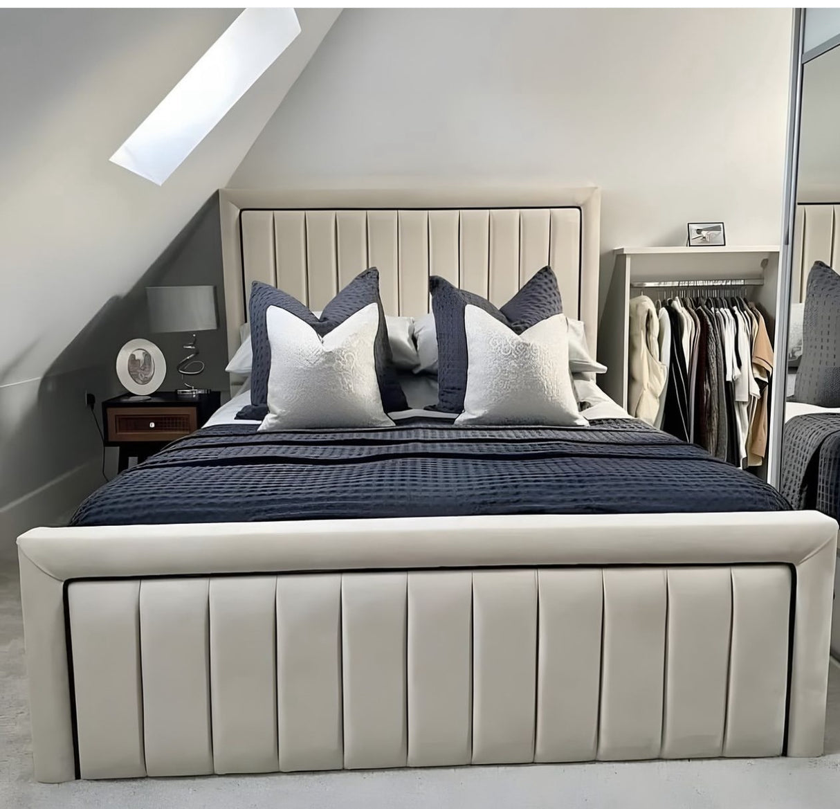 TORONTO BED FRAME