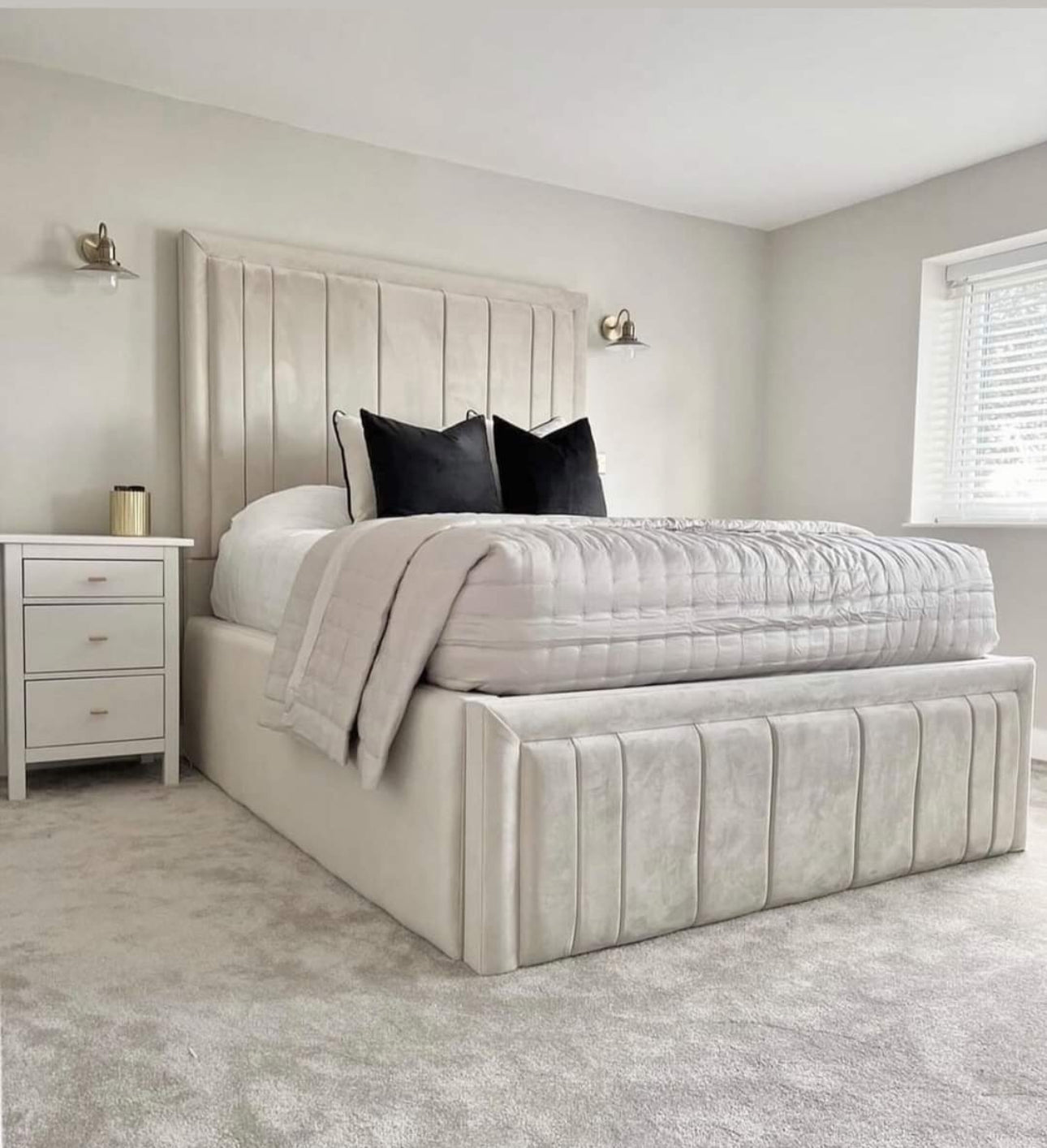 MONTREAL BED