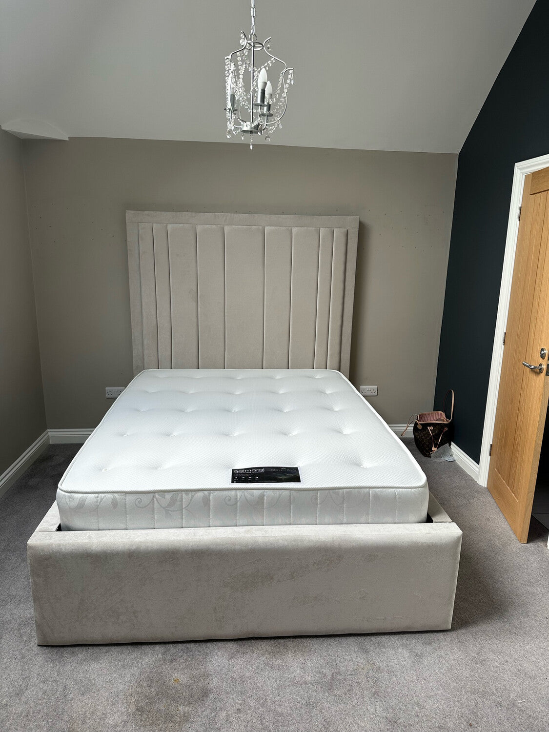 LARA BED FRAME
