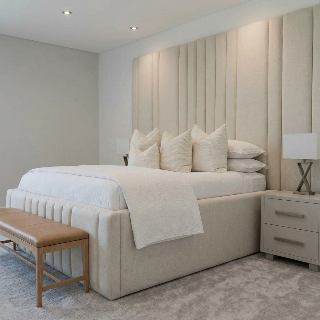 LUXE PANEL BED